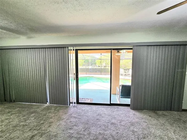 $1,300 | 4609 Miley Road, Plant City, FL 33565