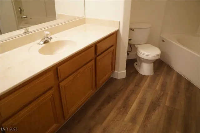 $1,250 | 7163 South Durango Drive, Unit 304, Las Vegas, NV 89113