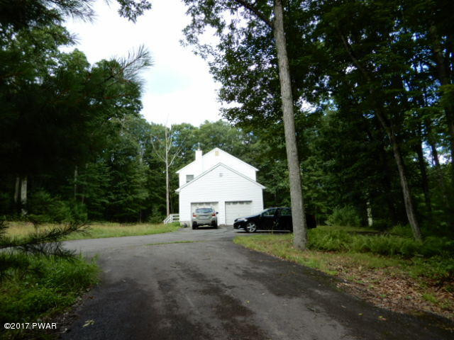 110 Lens Road Hawley, PA 18428 - Photo 21 of 24 side