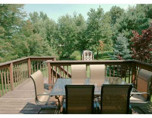 117 Raleigh Court Gibsonia, PA 15044 - Photo 7 of 8 Patio/Deck.