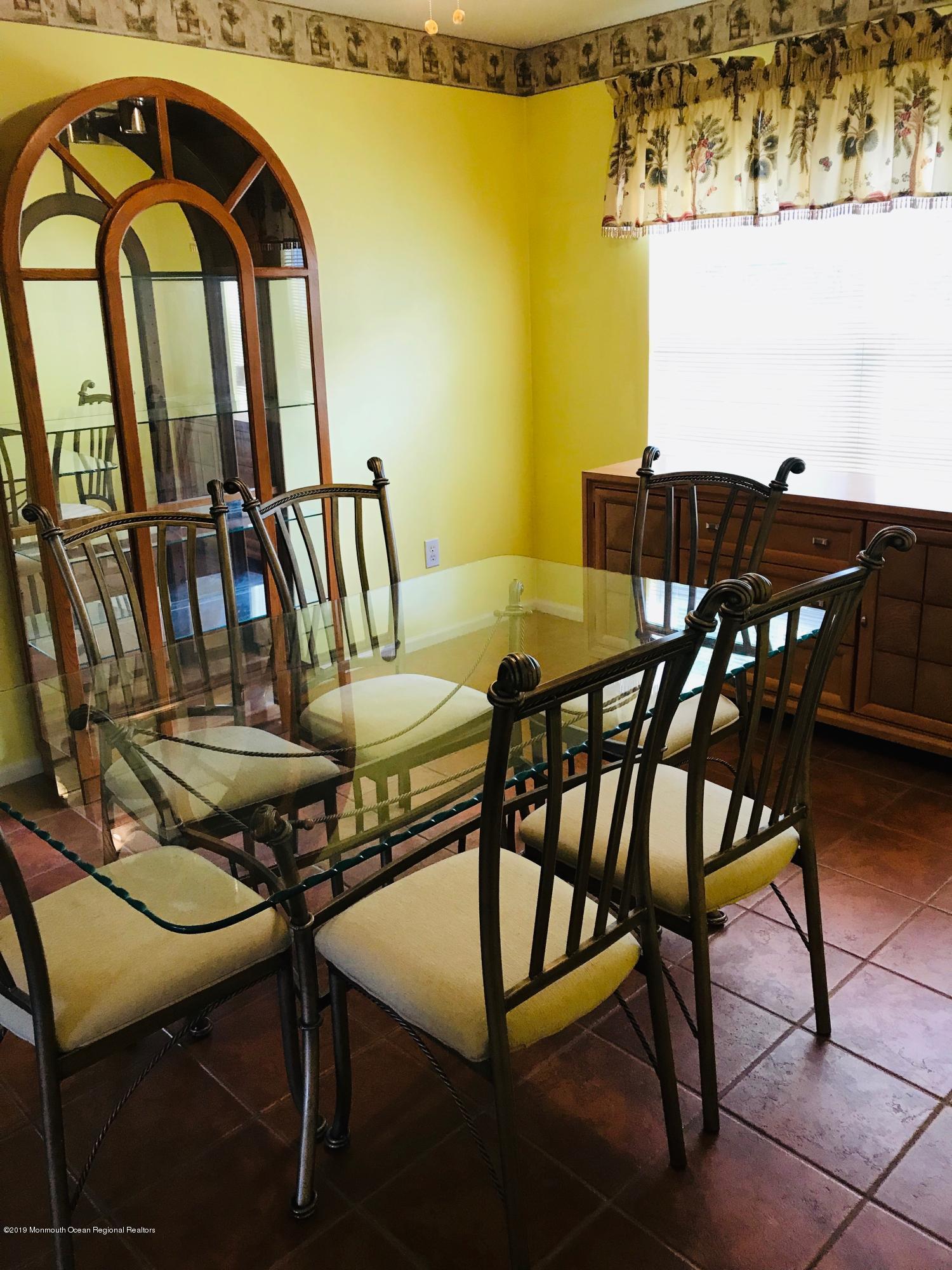85 Timberline Road Bayville, NJ 08721 - Photo 8 of 27 IMG-4862