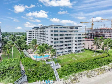 $397,500 | 1169 Hillsboro Mile, Unit 717, Hillsboro Beach, FL 33062