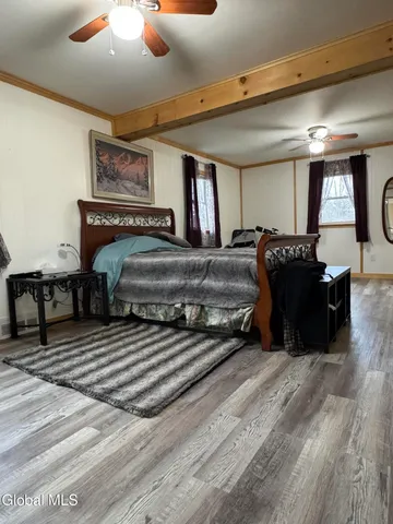 $325,000 | 7 Highway 236, Halfmoon, NY 12065