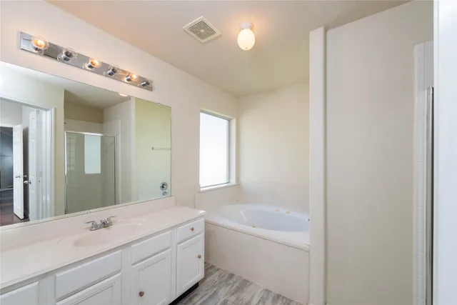 $1,950 | 1915 Lingard Park Court, Houston, TX 77047