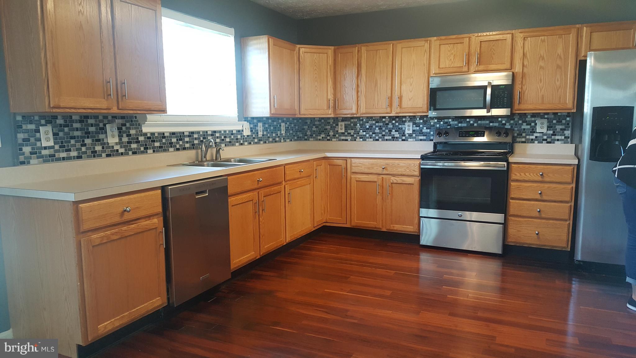 2513 Indians Lair Edgewood, MD 21040 - Photo 5 of 22 Kitchen