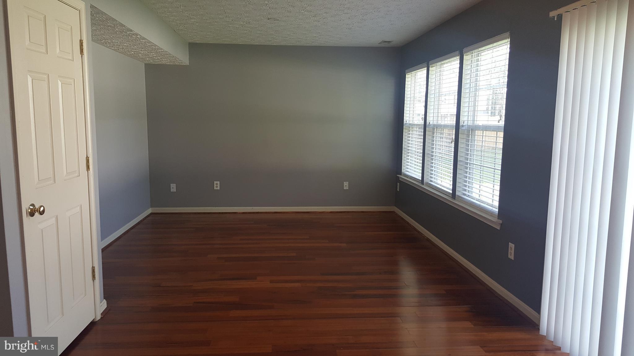 2513 Indians Lair Edgewood, MD 21040 - Photo 6 of 22 Family Room