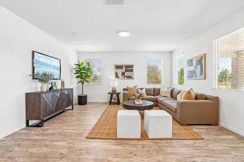 $629,900 | 9471 Pasaje Place, Elk Grove, CA 95624