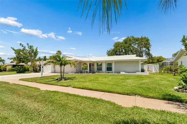 $650,000 | 1110 McCarty Street, Dunedin, FL 34698