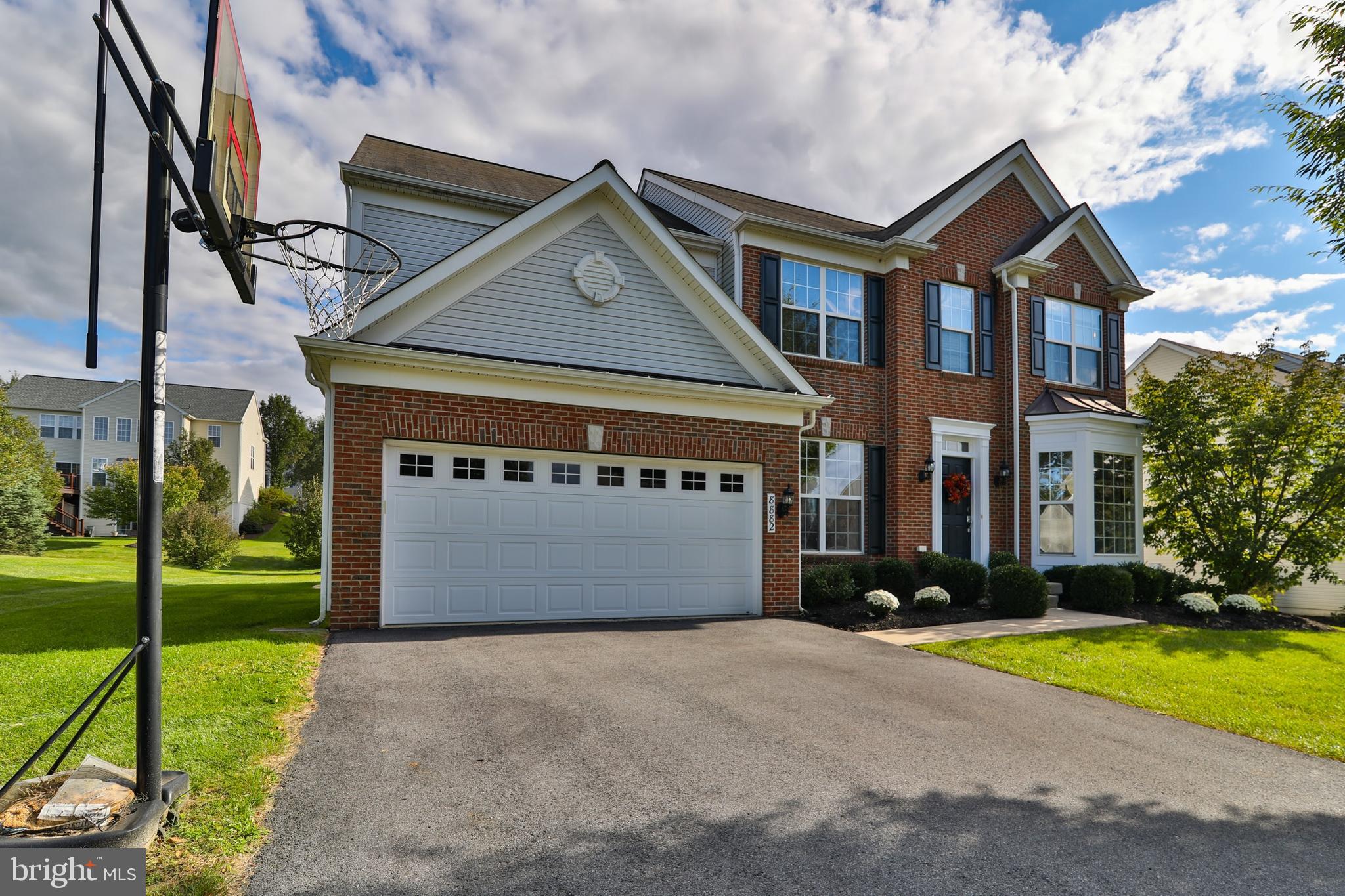8882 Pathfinder Road Breinigsville, PA 18031 - Photo 2 of 61 Gallery Image 2