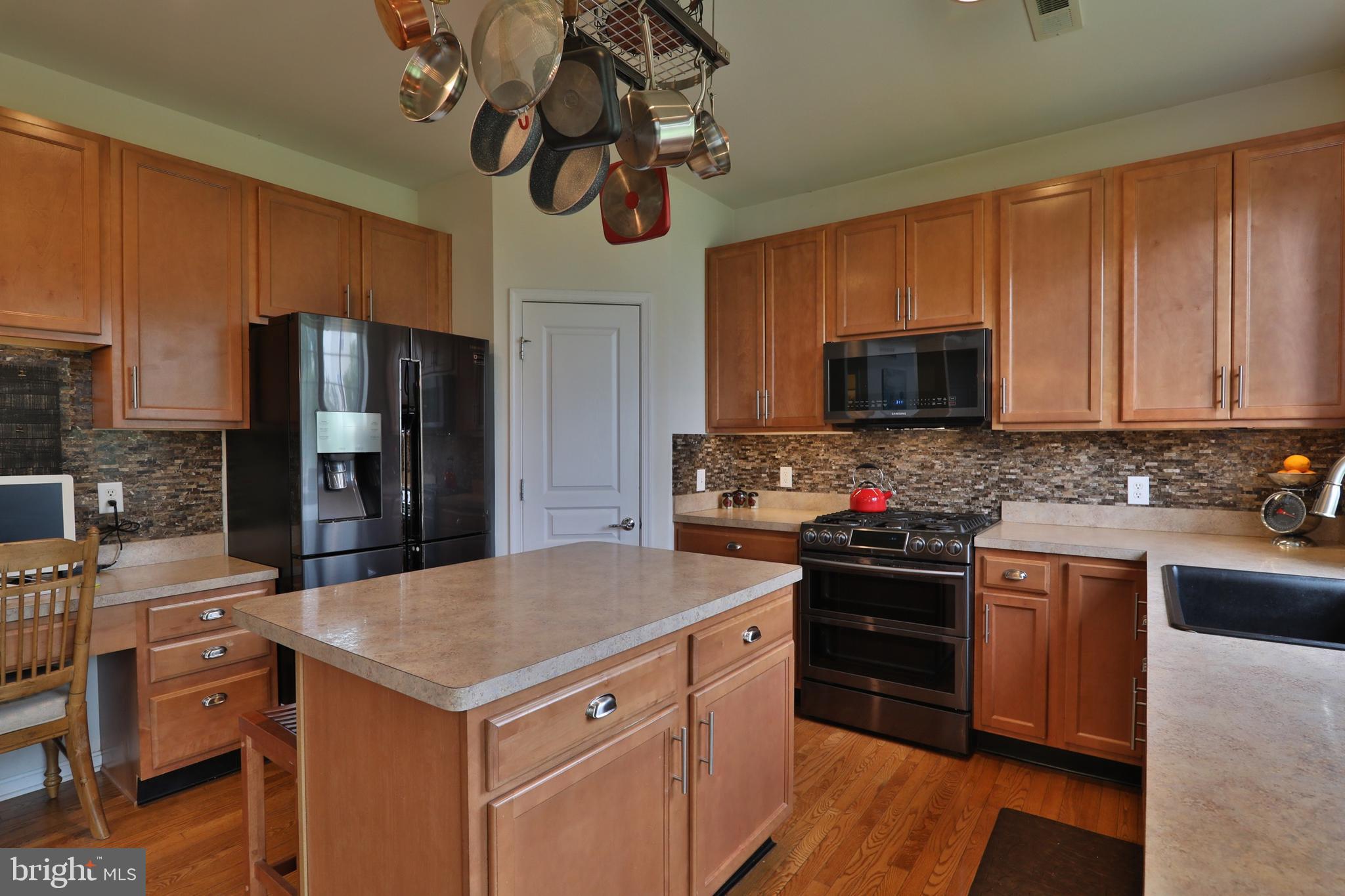 8882 Pathfinder Road Breinigsville, PA 18031 - Photo 32 of 61 Gallery Image 32
