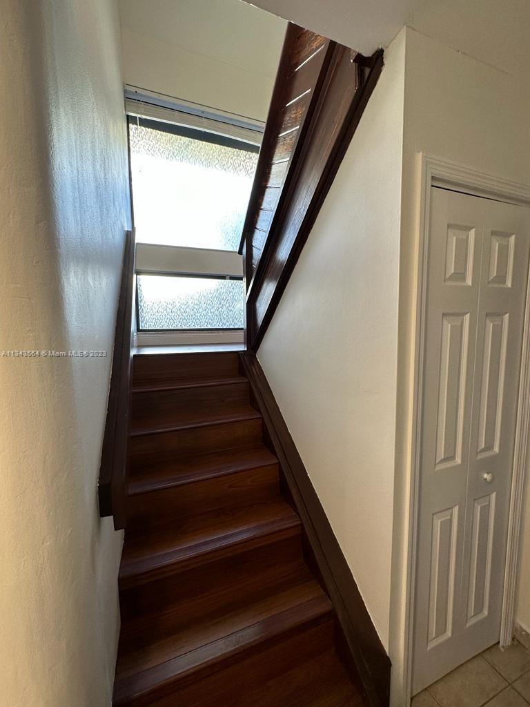 Snapper Creek Townhouses Miami, FL 33173 - Photo 11 of 22 a view of entryway