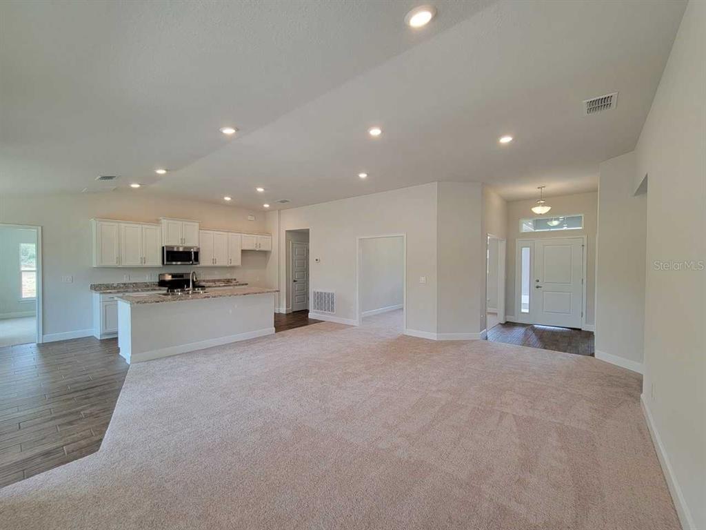 3016 Southwest 168th Loop Ocala, FL 34473 - Photo 9 of 28 Gallery Image 9