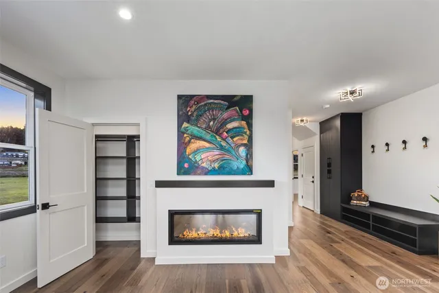 $1,275,000 | 169 East Driftwood Shores Road, Camano Island, WA 98282