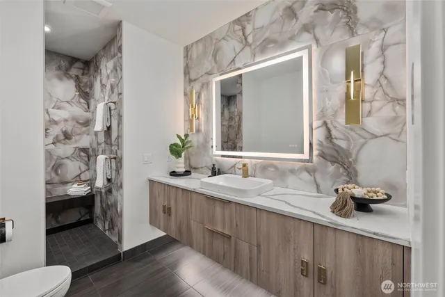 $1,275,000 | 169 East Driftwood Shores Road, Camano Island, WA 98282