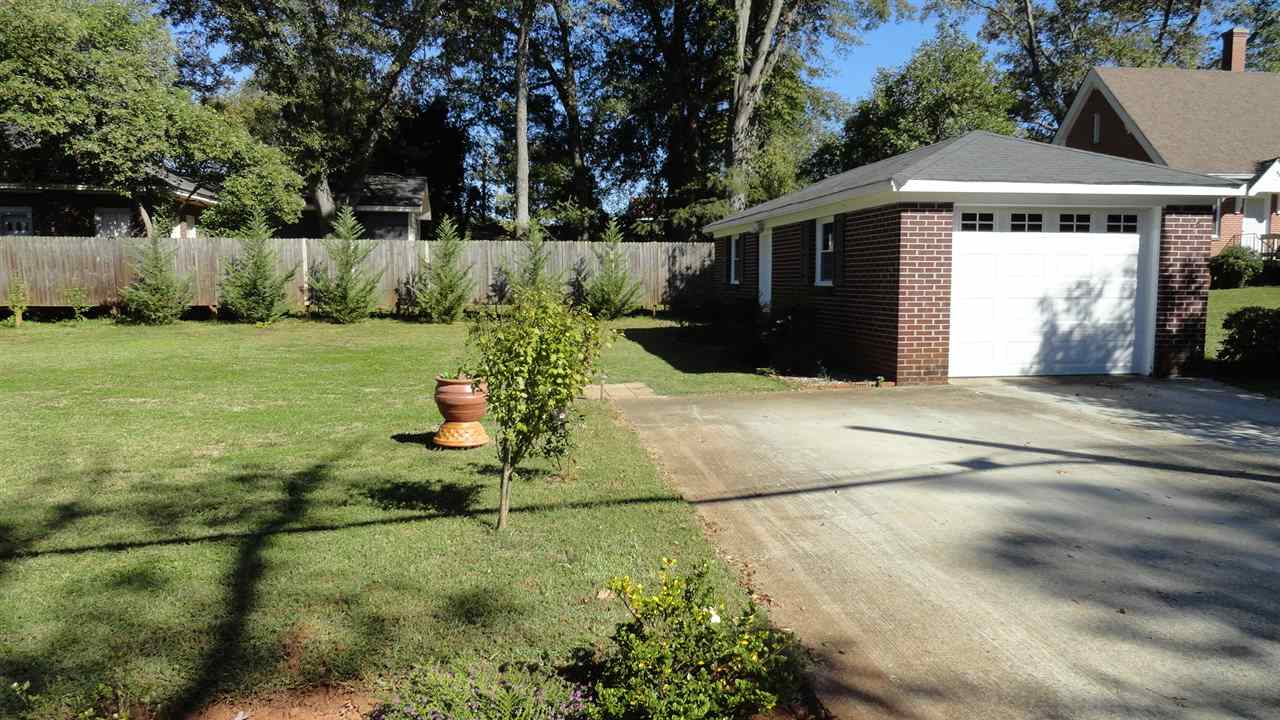 300 East Broad Street Anderson, SC 29621 - Photo 31 of 36