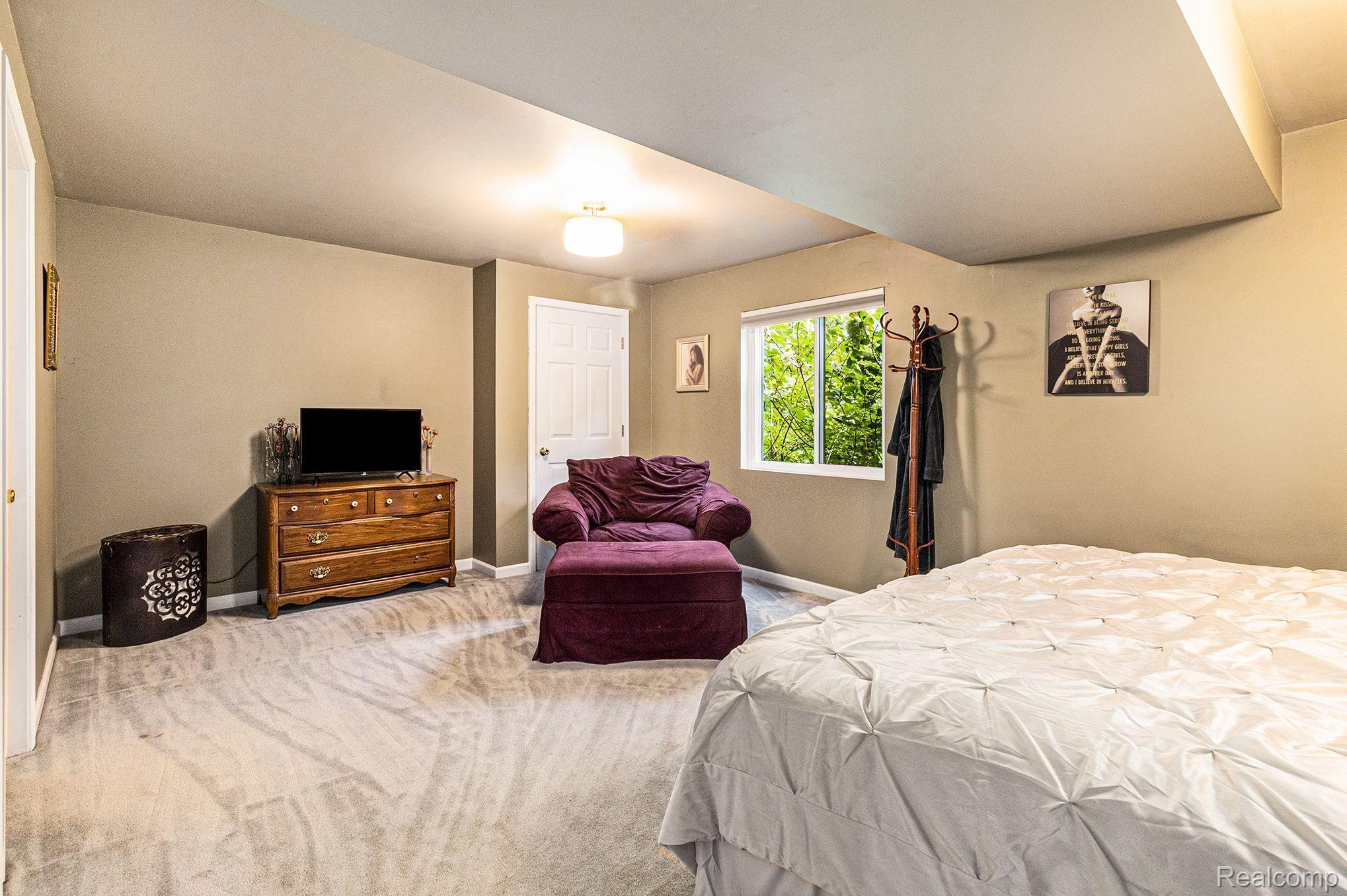 8707 Clark Road Clarkston, MI 48346 - Photo 23 of 35 Gallery Image 23