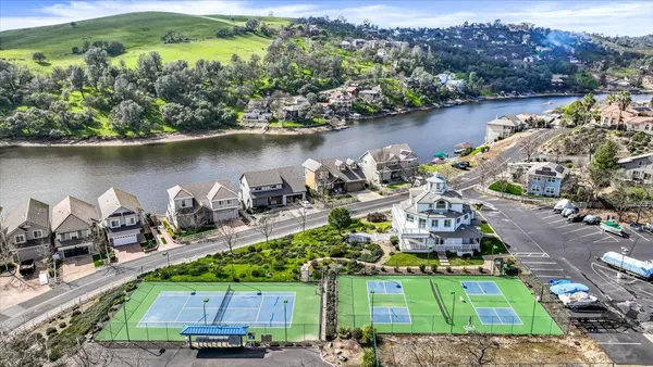 $799,000 | 1046 Shoreline Drive, Copperopolis, CA 95228