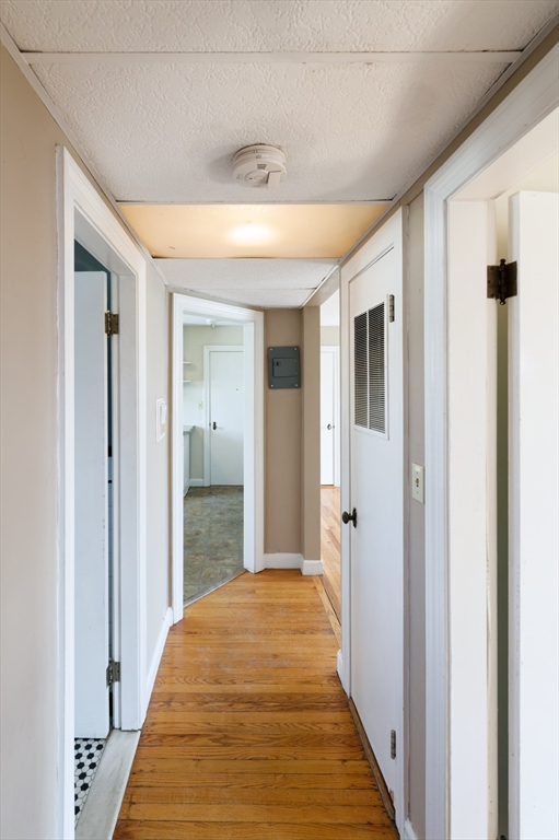 20 Ashland Street, Unit 3L Worcester, MA 01609 - Photo 19 of 24