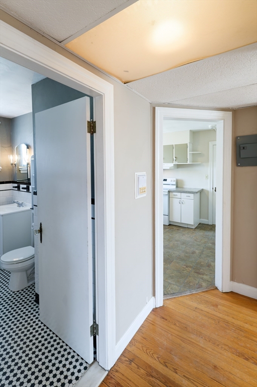 20 Ashland Street, Unit 3L Worcester, MA 01609 - Photo 20 of 24