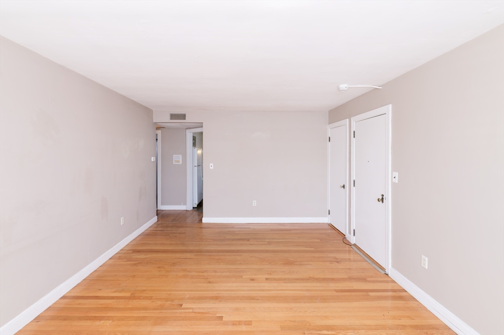 20 Ashland Street, Unit 3L Worcester, MA 01609 - Photo 5 of 24