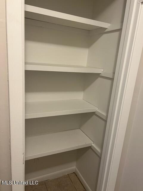 2510 Pass Road, Unit 102 Biloxi, MS 39531 - Photo 5 of 8 Pantry