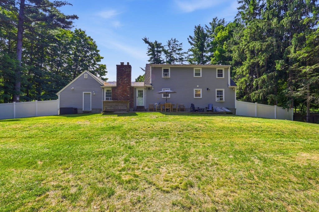 175 Pontoosic Road Westfield, MA 01085 - Photo 36 of 38
