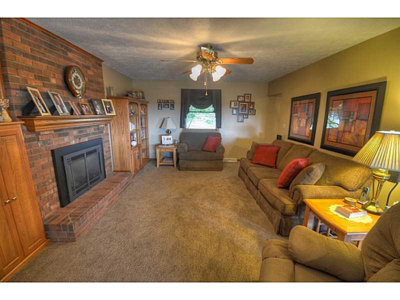 179 Cedar Ridge Drive Monaca, PA 15061 - Photo 7 of 24 Family Room.