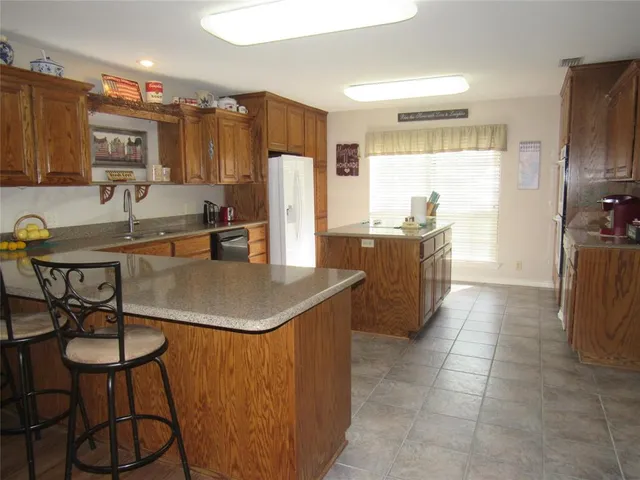 $1,290,000 | 111 Tyler Lane, Pottsboro, TX 75076