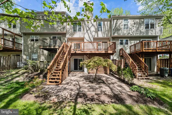 $619,900 | 6179 Martins Landing Court, Burke, VA 22015