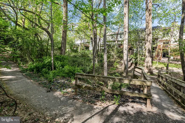 $619,900 | 6179 Martins Landing Court, Burke, VA 22015
