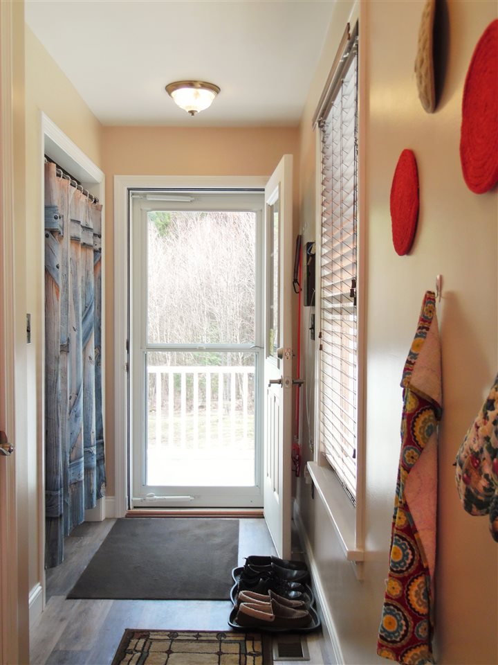 55 Will Colburn Road Rumney, NH 03266 - Photo 19 of 40