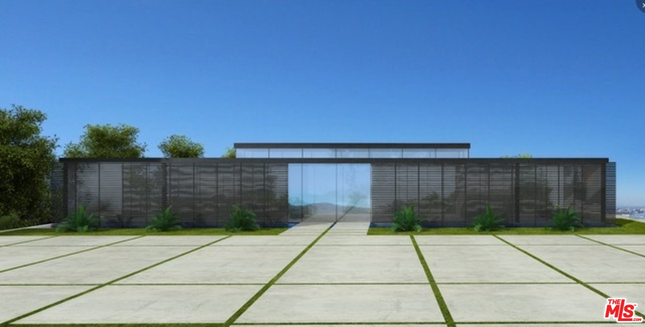 16 Beverly Park Beverly Hills, CA 90210 - Photo 12 of 20 a view of a backyard