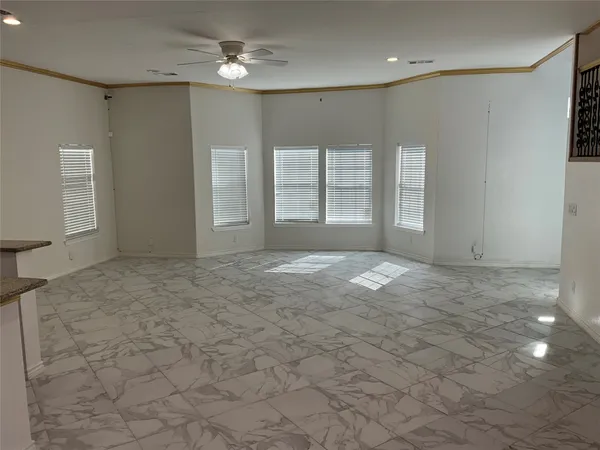 a view of empty room with window