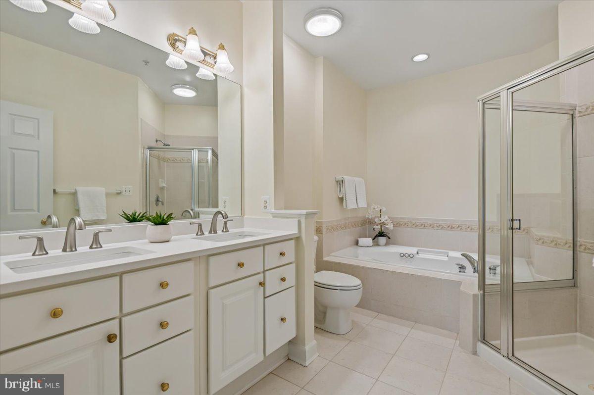 2673 Legends Way Ellicott City, MD 21042 - Photo 13 of 36 Primary Bath