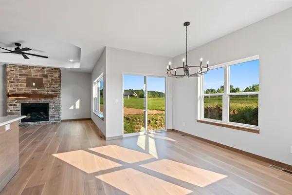 $694,900 | 1650 Sweetbriar Way Green, Green Bay, WI 54311