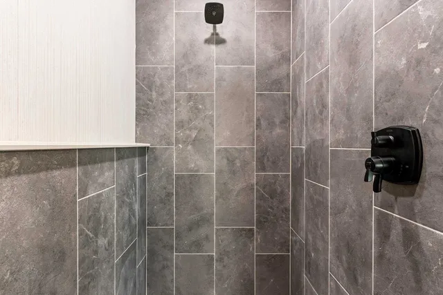 $694,900 | 1650 Sweetbriar Way Green, Green Bay, WI 54311