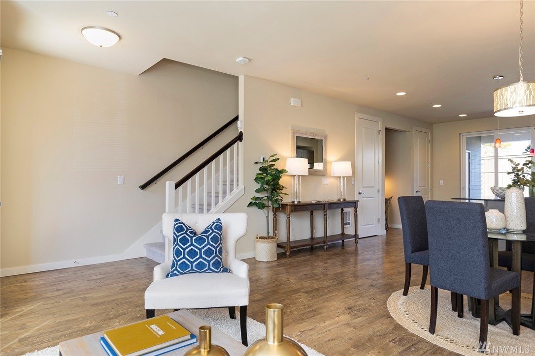 934 Southwest 96th Place Seattle, WA 98106 - Photo 14 of 23 Gallery Image 14