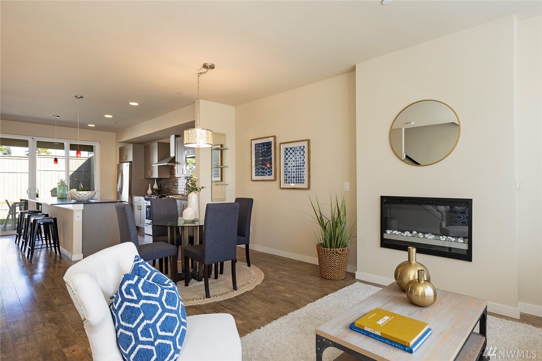 934 Southwest 96th Place Seattle, WA 98106 - Photo 3 of 23 Gallery Image 3