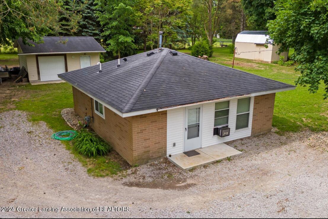 2843 West Britton Road Perry, MI 48872 - Photo 1 of 26 1
