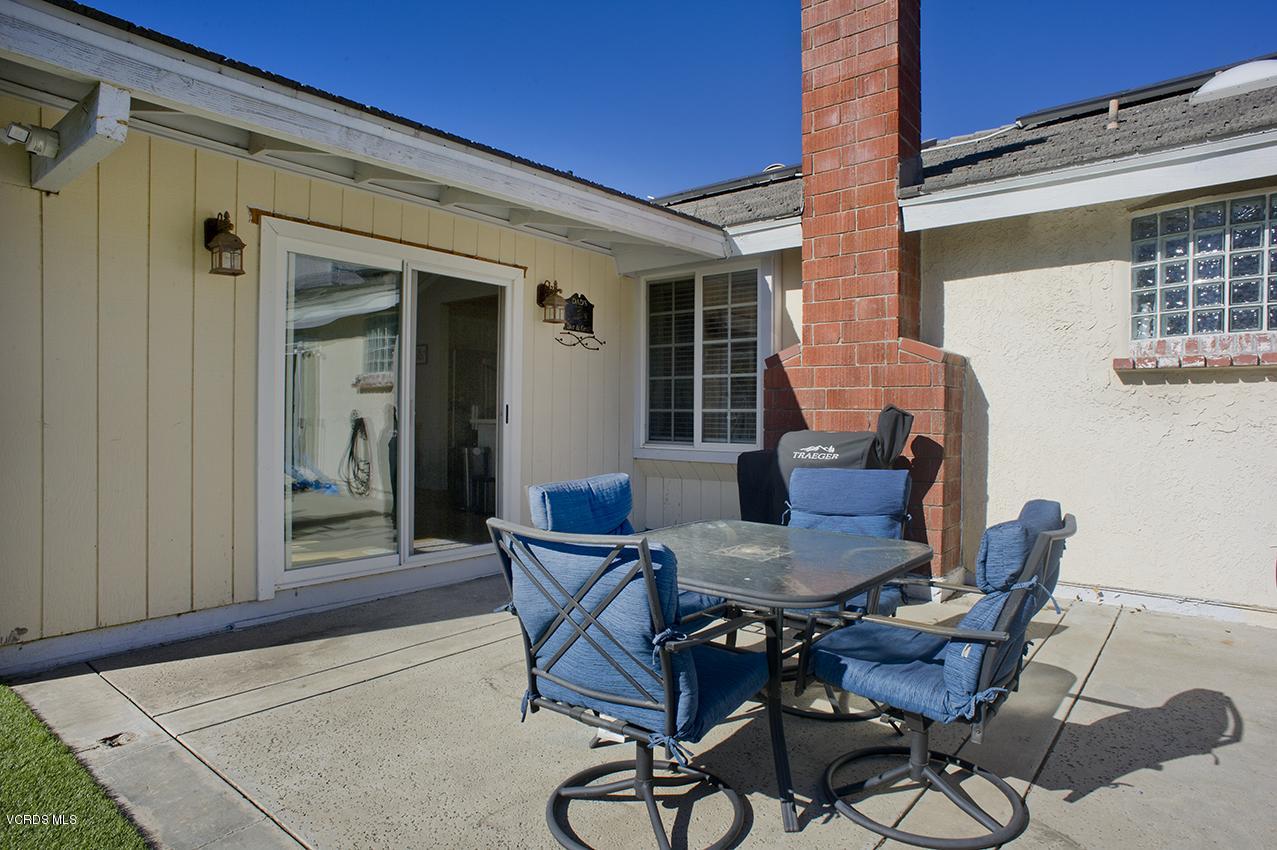3560 Radcliffe Road Thousand Oaks, CA 91360 - Photo 24 of 26 a view of a dining room with furniture and window