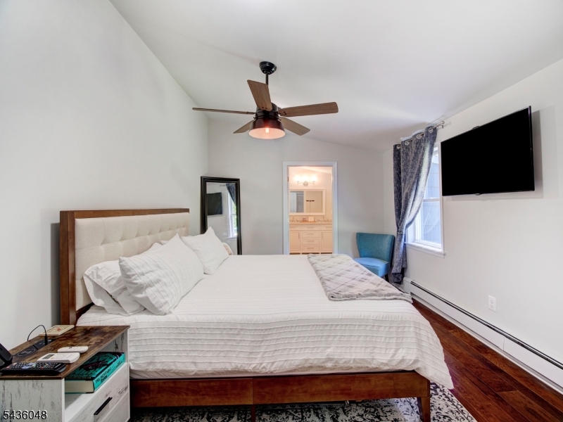 196 Bartley Road Long Valley, NJ 07853 - Photo 15 of 29