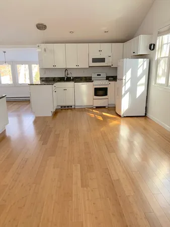 $3,450 | 2 Wildflower Lane, Wayland, MA 01778