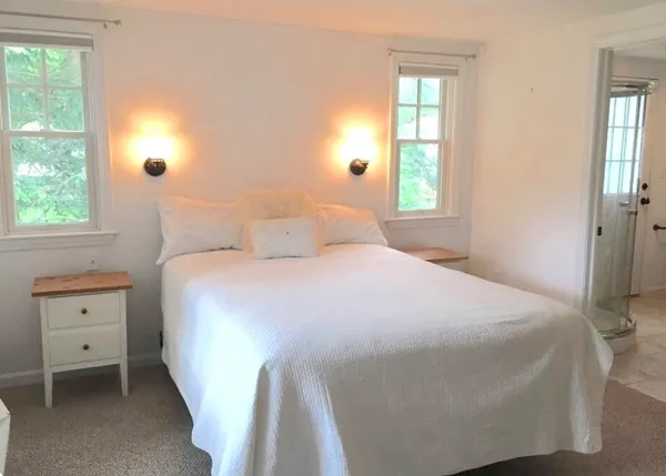 $3,450 | 2 Wildflower Lane, Wayland, MA 01778