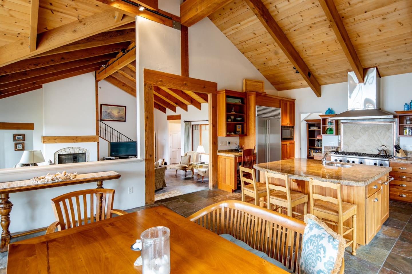10 Mentone Road Carmel, CA 93923 - Photo 11 of 27 Gallery Image 11