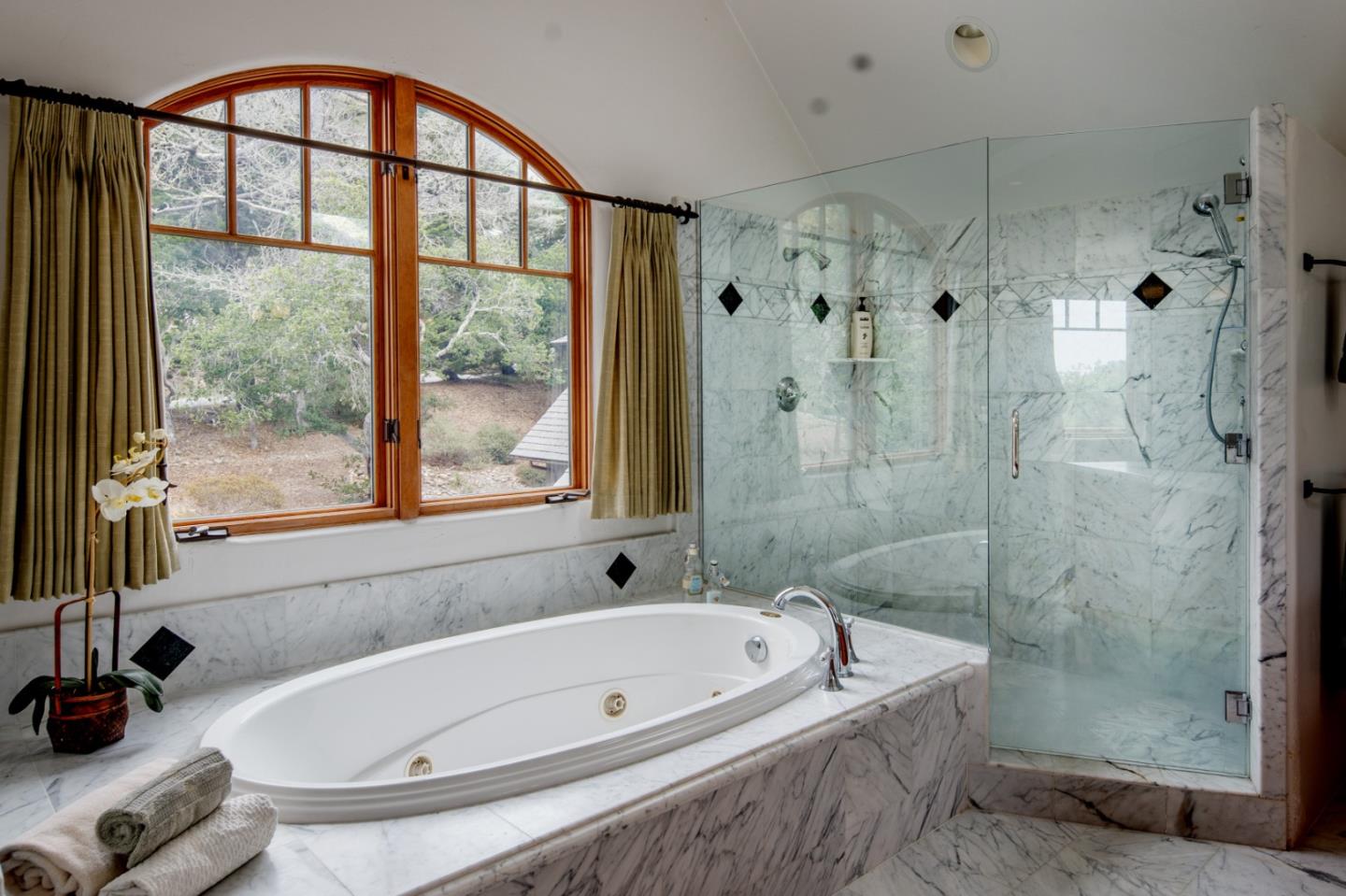 10 Mentone Road Carmel, CA 93923 - Photo 15 of 27 Gallery Image 15