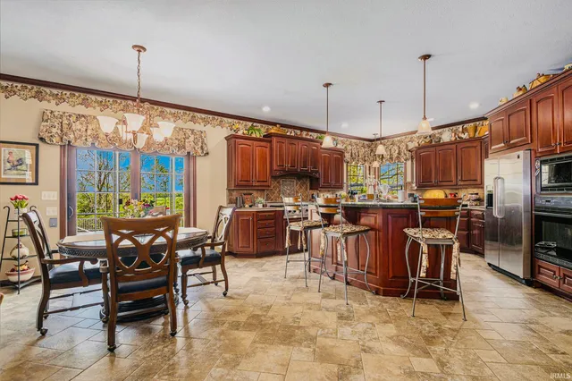 $1,295,000 | 136 Tulip Lane, Bremen, IN 46506