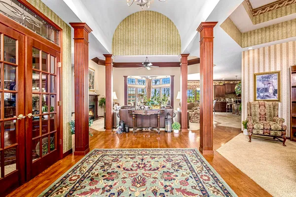 $1,295,000 | 136 Tulip Lane, Bremen, IN 46506