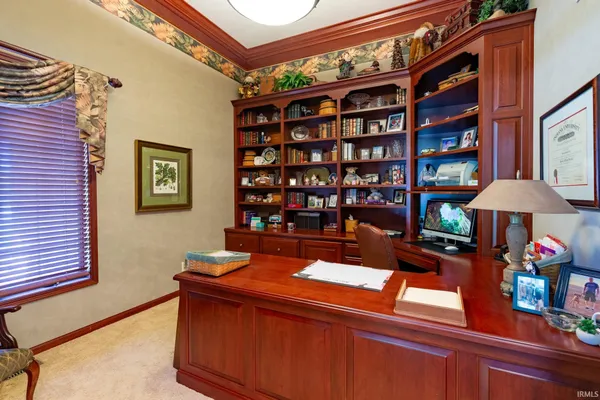 $1,295,000 | 136 Tulip Lane, Bremen, IN 46506