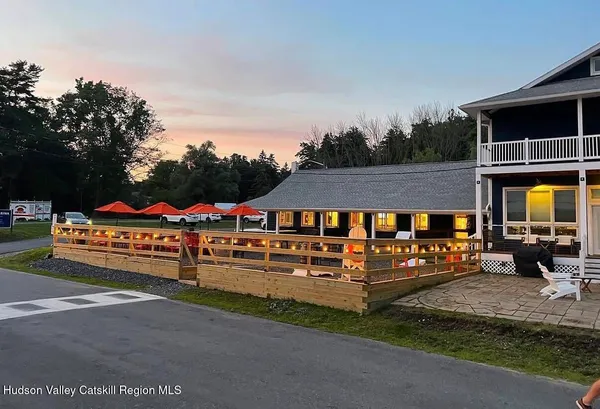 $3,490,000 | 351 Lakeview Road, Craryville, NY 12521