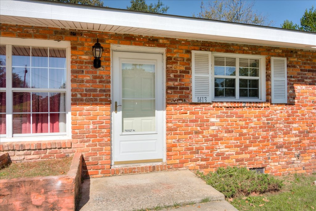 1413 Ridgewood Drive Augusta, GA 30909 - Photo 4 of 25